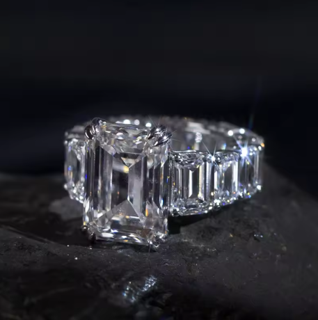 Messi Jewelry 订婚钻戒 PT950 金 7 克拉祖母绿切割实验室培育钻石戒指 MSR-1010